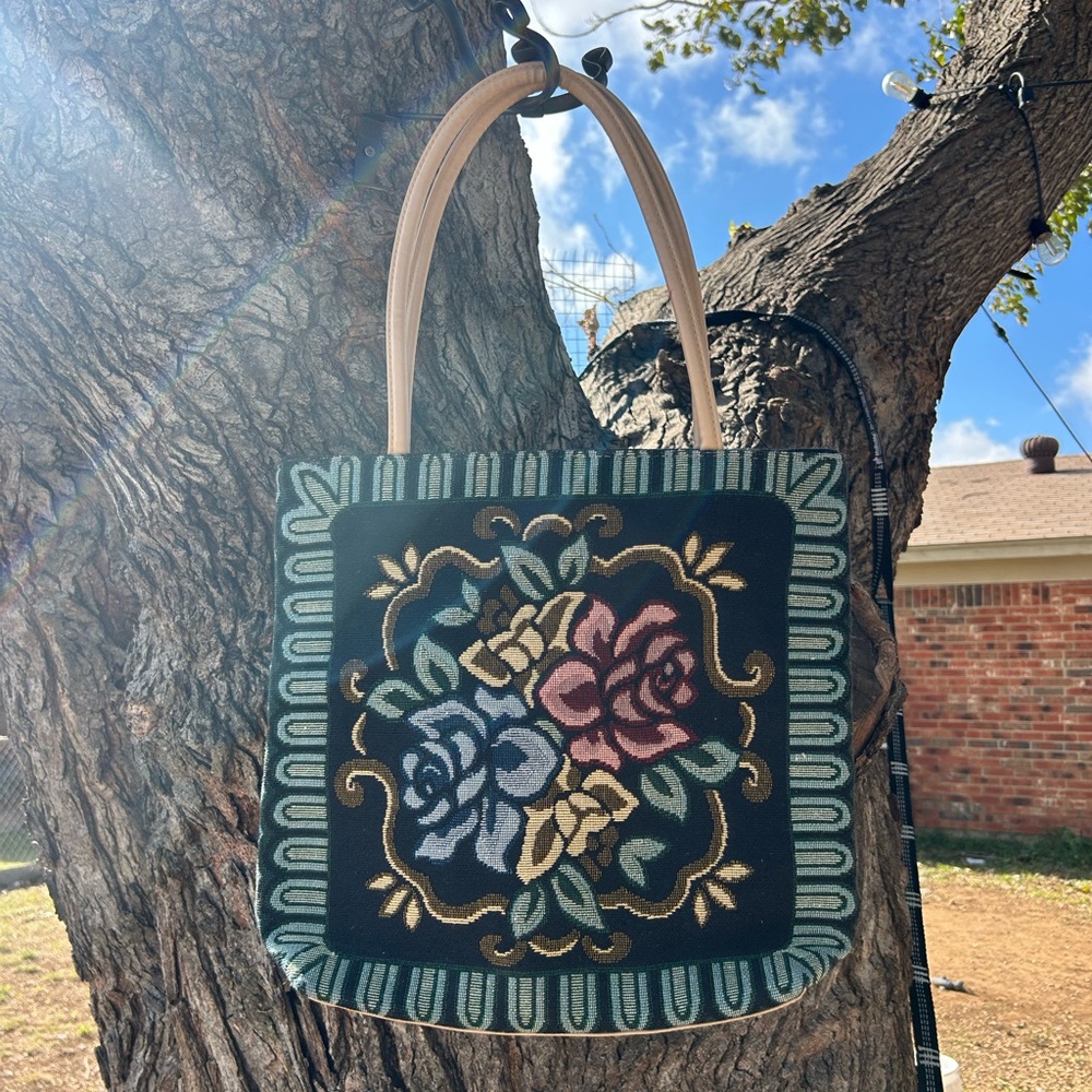 Elegant Floral Embroidered Tote Bag - Black and Multicolor